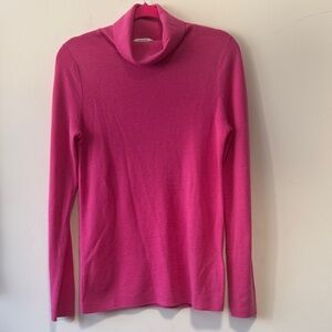 COS Hot Pink Turtleneck Lightweight 100% wool sweater or Top in Size Large